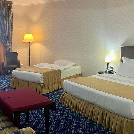 Grand Hotel Victory Aktau  Exterior photo